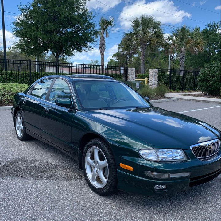 Front angle passenger's side of 1999 Mazda Millenia S